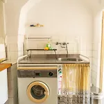 Rustic Flat By Ponte Vecchio Florens