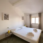 Rustic Flat By Ponte Vecchio Lägenhet *