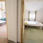 Rustic Flat By Ponte Vecchio