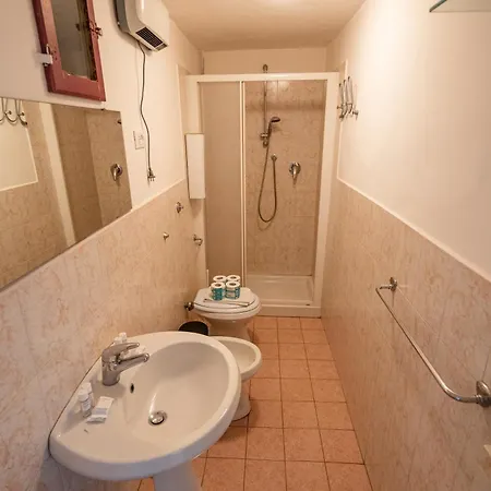 Rustic Flat By Ponte Vecchio Apartman