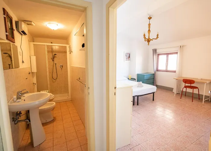 Rustic Flat By Ponte Vecchio