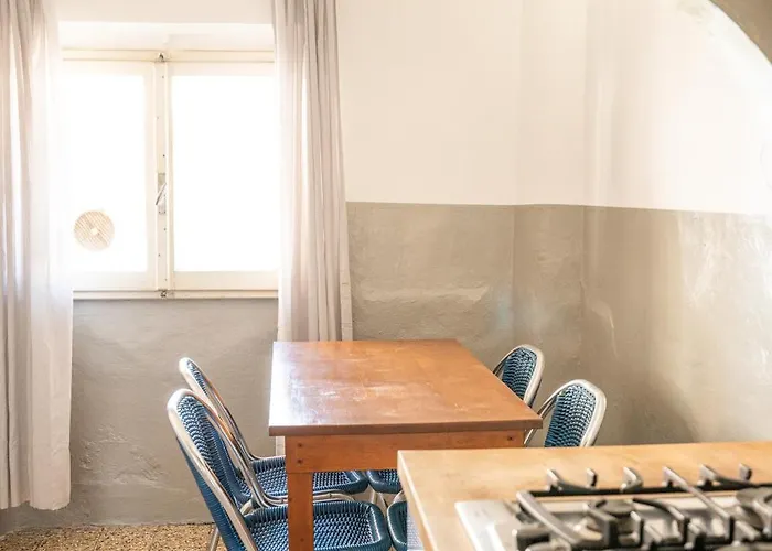 Rustic Flat By Ponte Vecchio アパート
