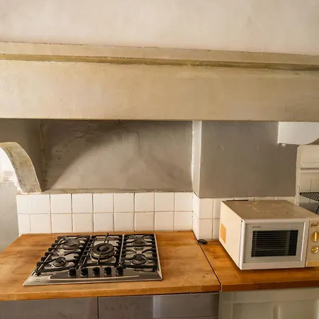 Rustic Flat By Ponte Vecchio *